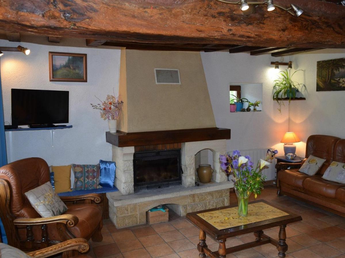 Gîte Crissé, 4 pièces, 6 personnes - FR-1-410-186 Exterior foto