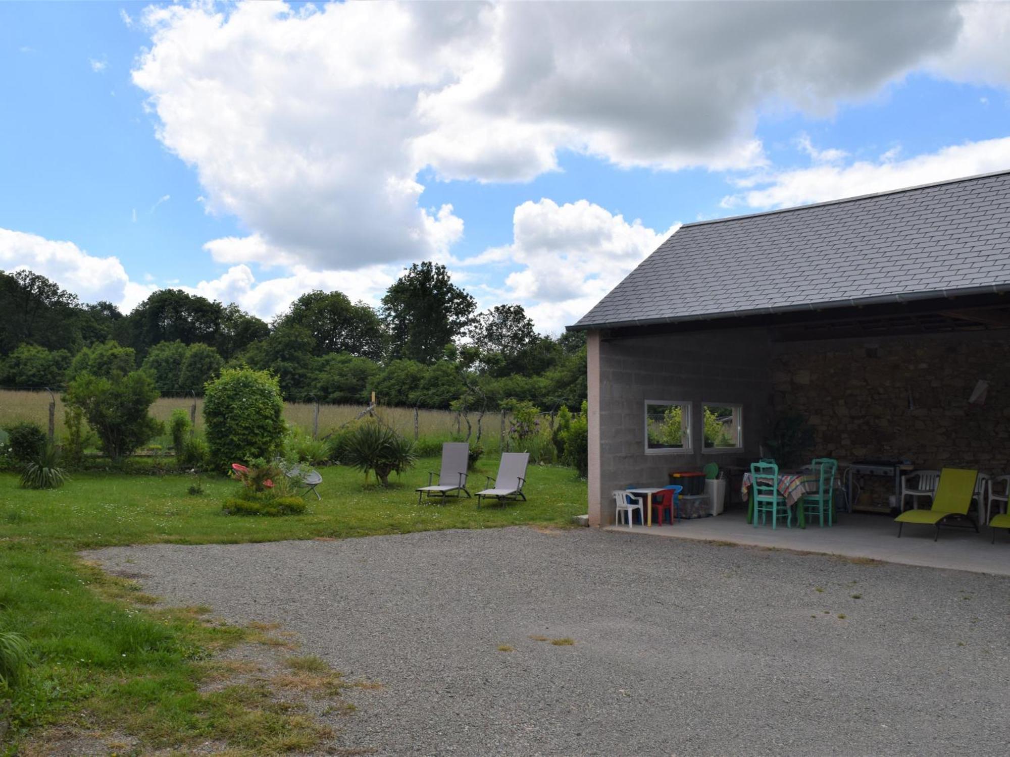Gîte Crissé, 4 pièces, 6 personnes - FR-1-410-186 Exterior foto