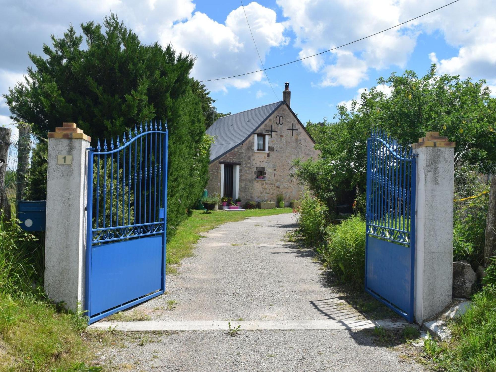 Gîte Crissé, 4 pièces, 6 personnes - FR-1-410-186 Exterior foto