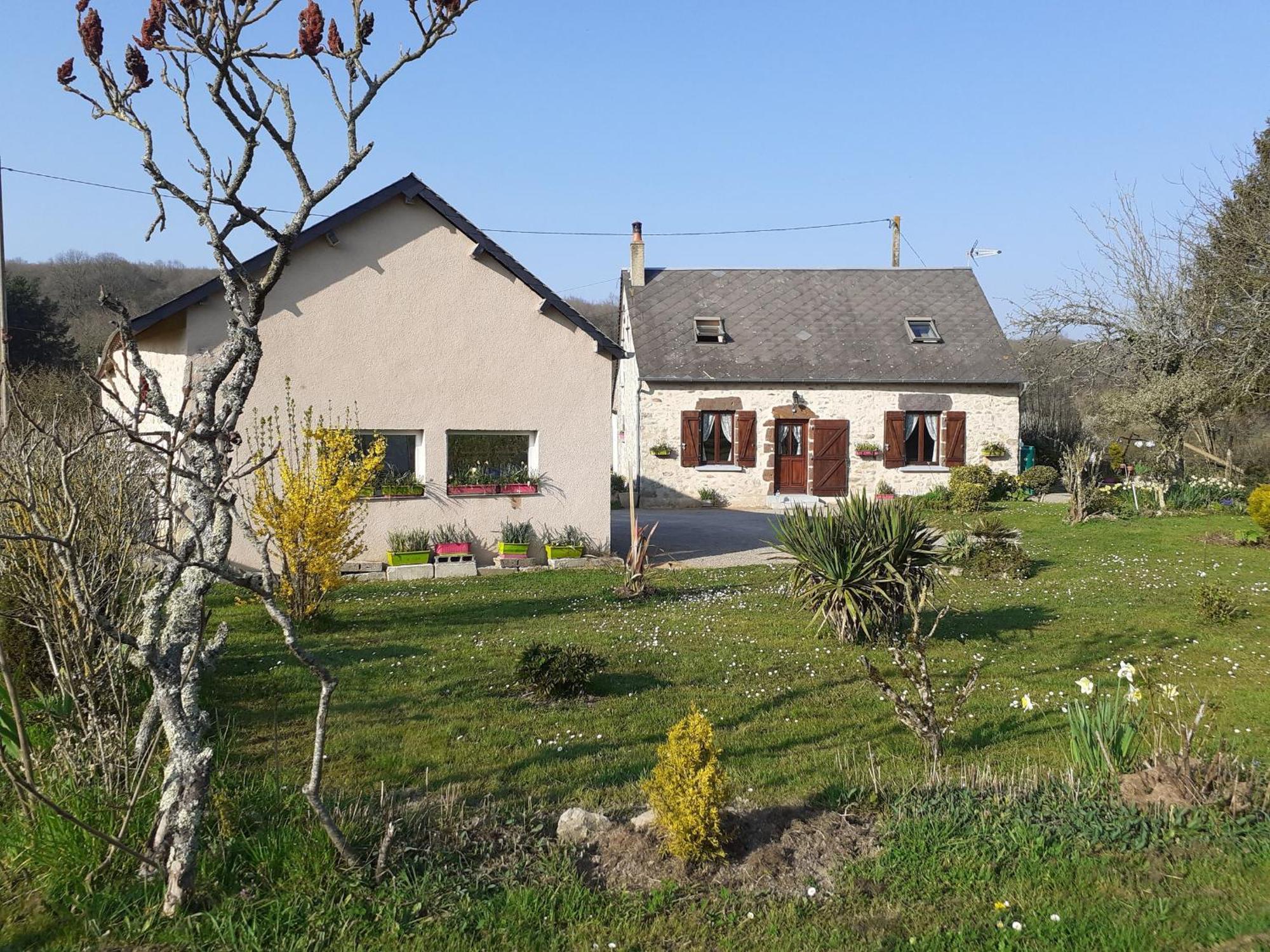 Gîte Crissé, 4 pièces, 6 personnes - FR-1-410-186 Exterior foto